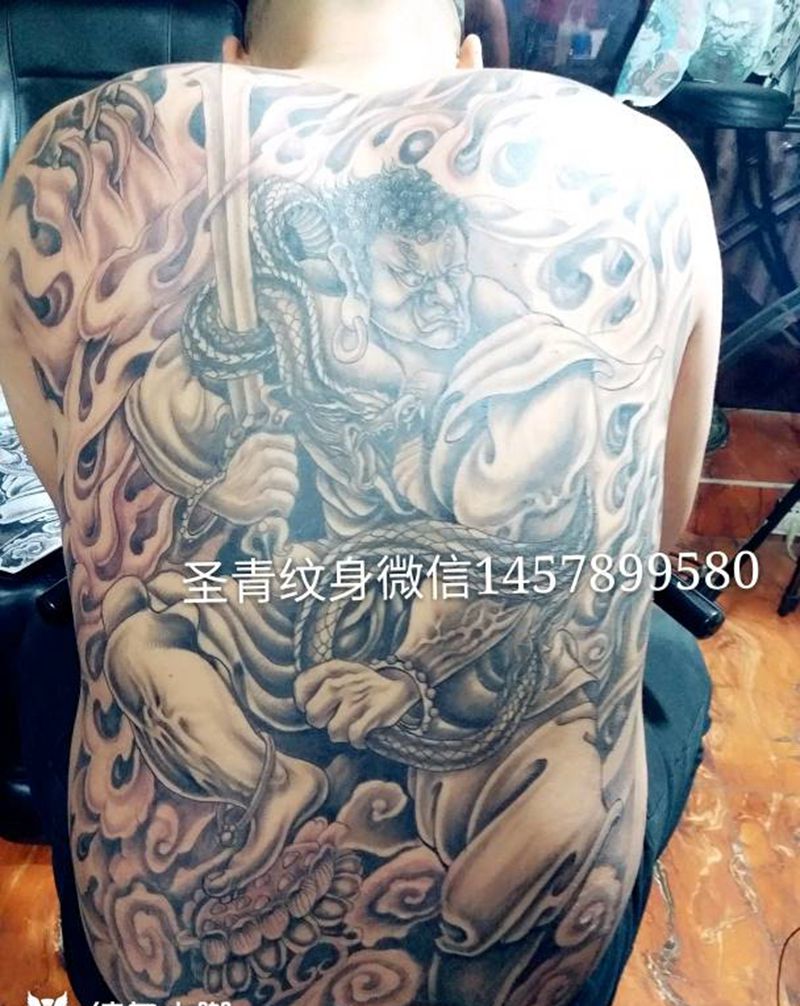 满背不动明王完成喜欢的约我微信纹身图片