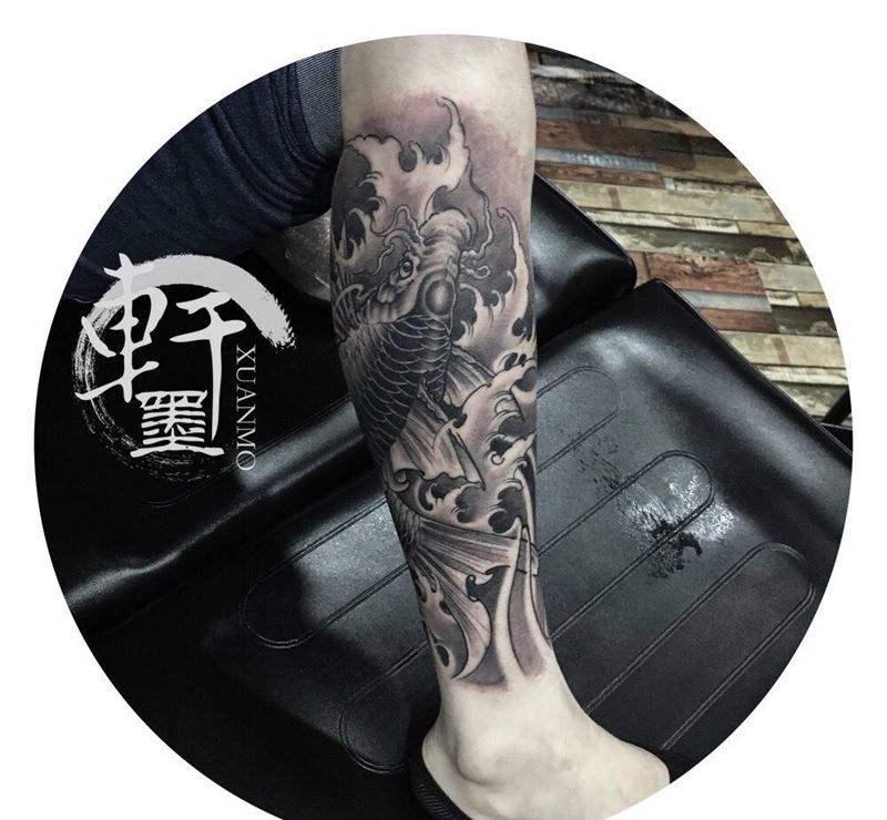 鱼包腿纹身图片