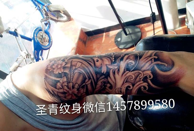 大臂，般诺完成喜欢的约纹身图片