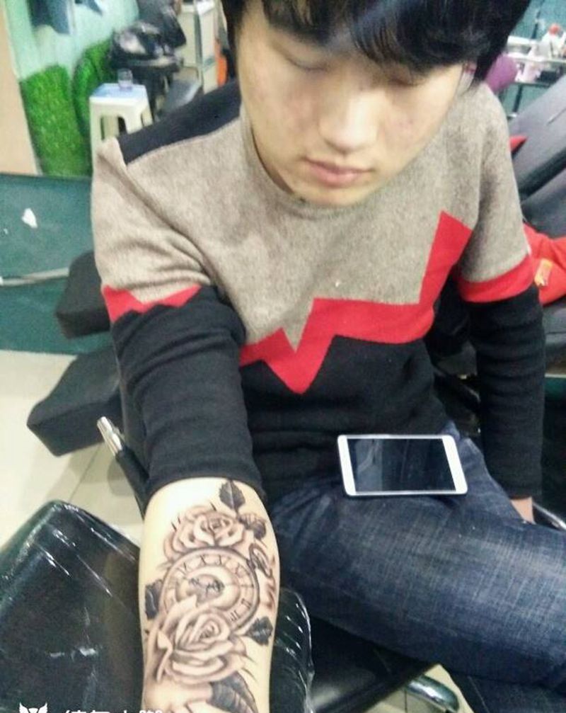 玫瑰花纹身图片