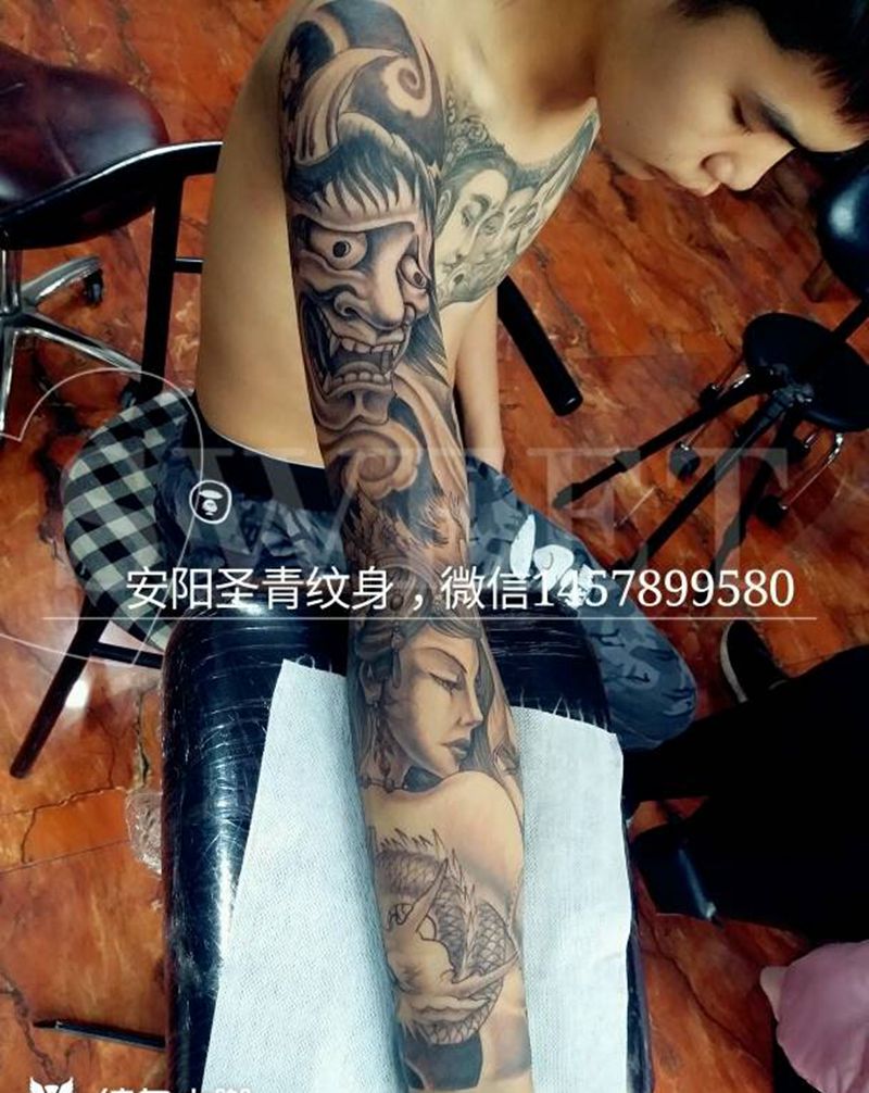 今天的花臂完成喜欢约我微信14纹身图片