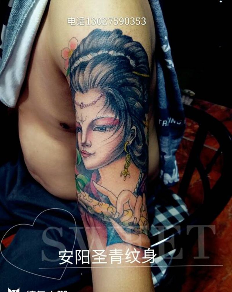 彩色艺姬遮盖失败纹身完成纹身图片