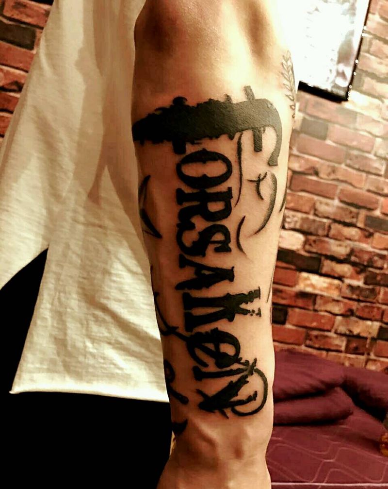 英文花体字纹身图片