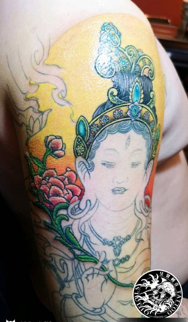 渡母重彩花臂纹身图片_手臂腿部老传统新传统重彩花臂纹身图案