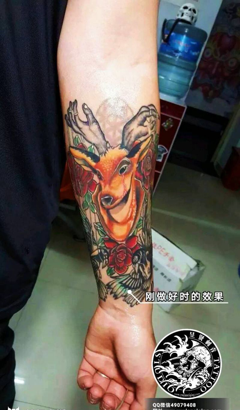 刚做的时候纹身图片_Old SchoolNew School鹿乌鸦纹身图案
