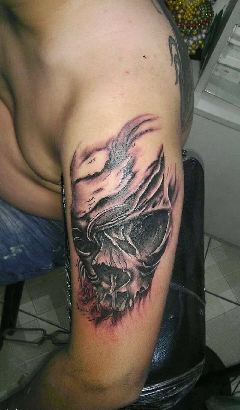 骷髅纹身图片_腹部腰部背部臀部手臂腿部欧美鬼神骷髅成品纹身图案