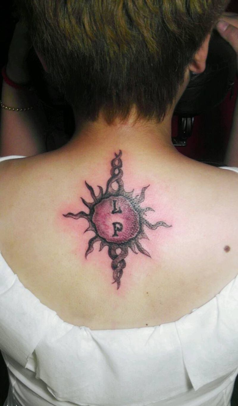 无名纹身图片_胸部腹部腰部背部臀部手臂腿部欧美原创成品纹身图案