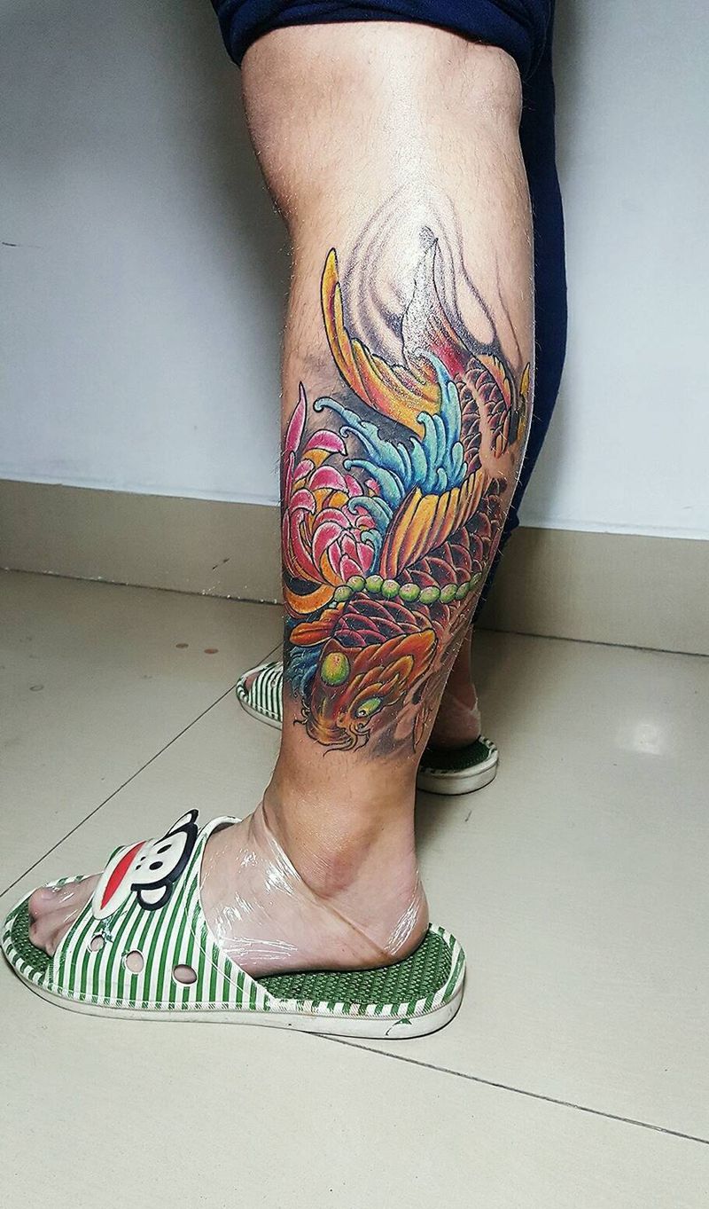 鲤鱼纹身图片_肩部腰部背部臀部手臂腿部传统动物鲤鱼成品纹身图案
