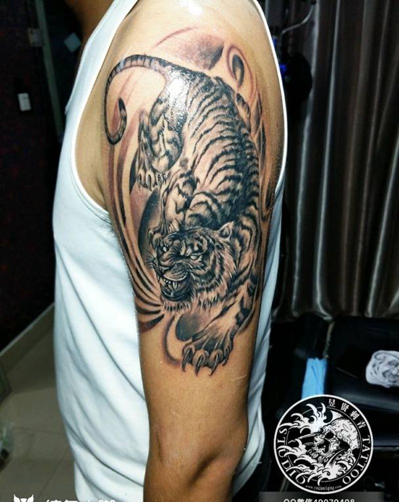 虎纹身图片_肩部腹部腰部背部臀部手臂传统动物老虎成品纹身图案