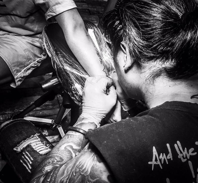 满心向你，却只字不提纹身图片