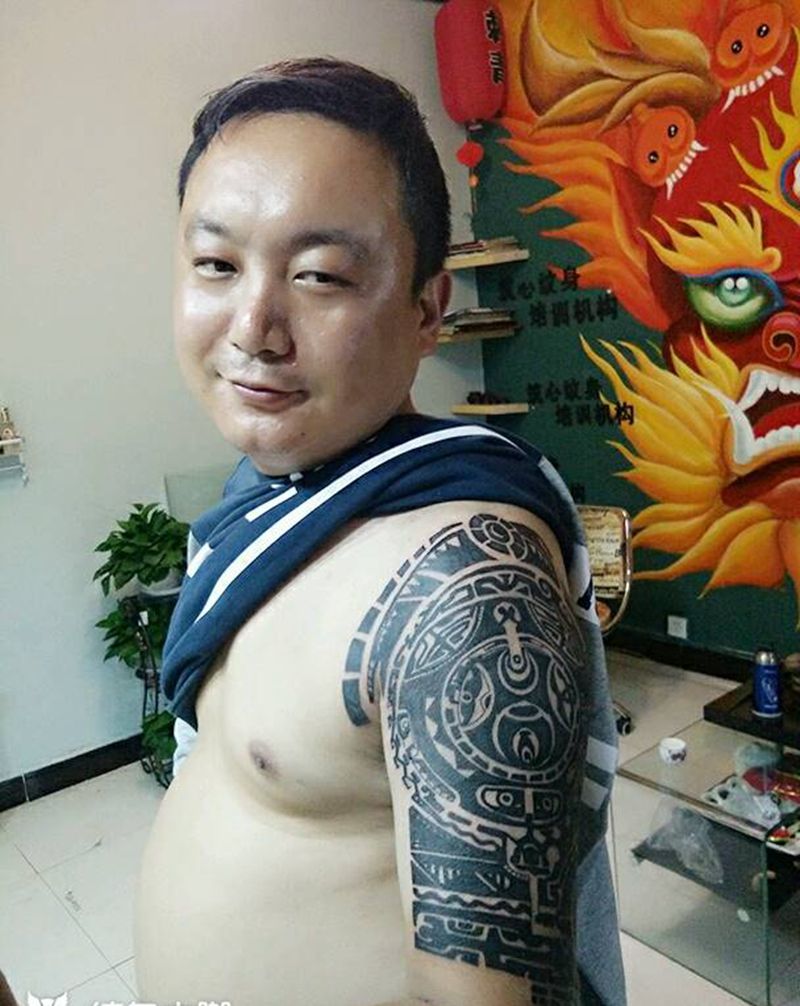 波利尼西亚大图腾纹身图片