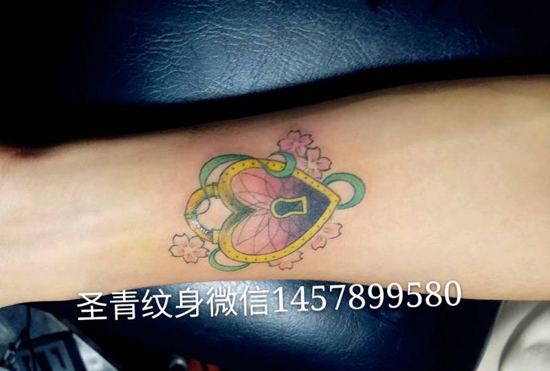 彩色完成喜欢的约纹身图片