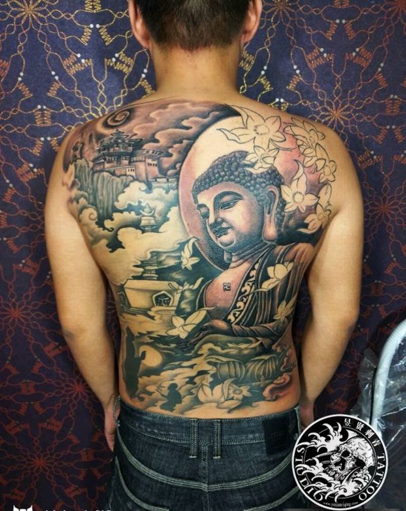 满背佛纹身图片_背部腿部老传统新传统满背佛纹身图案