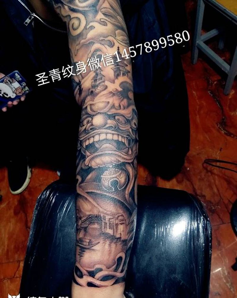 完成，喜欢的约我微信纹身图片