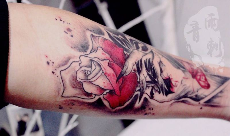 玫瑰-雨师傅出品纹身图片