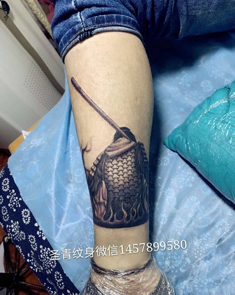 完成纹身图片_脚部纹身图案