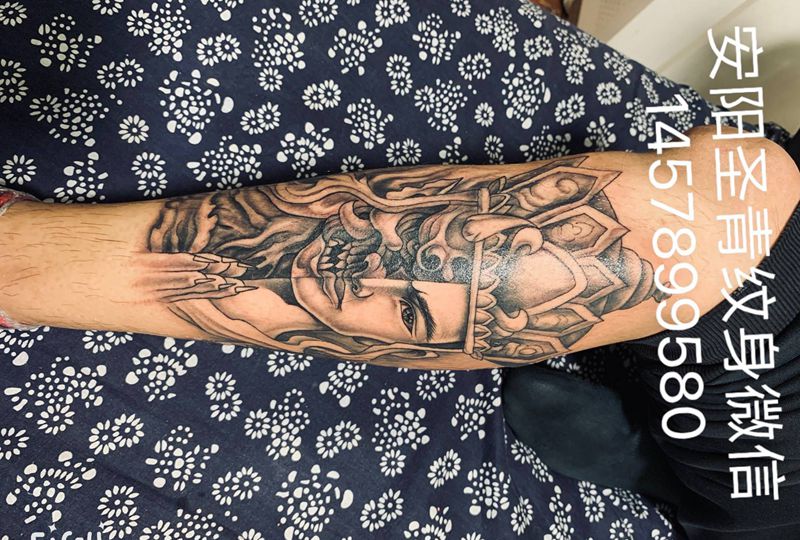 完成纹身图片_腿部纹身图案