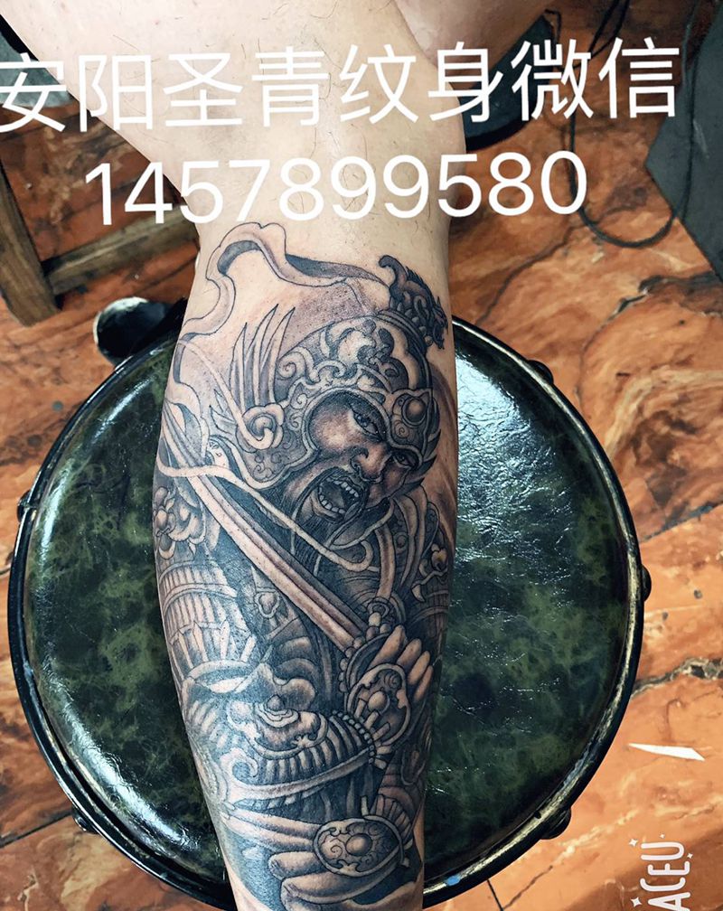 完成纹身图片_脚部纹身图案