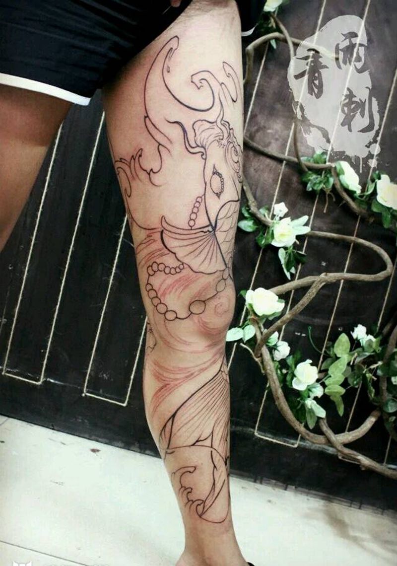 大花腿纹身图片