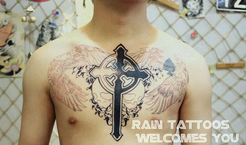 鸦青纹身图片_胸部腹部欧美写实动物人物鬼神图腾宗教原创纹身图案