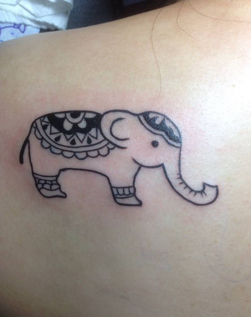 小象纹身图片_背部纹身图案