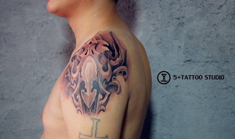 花臂刚开始纹身图片