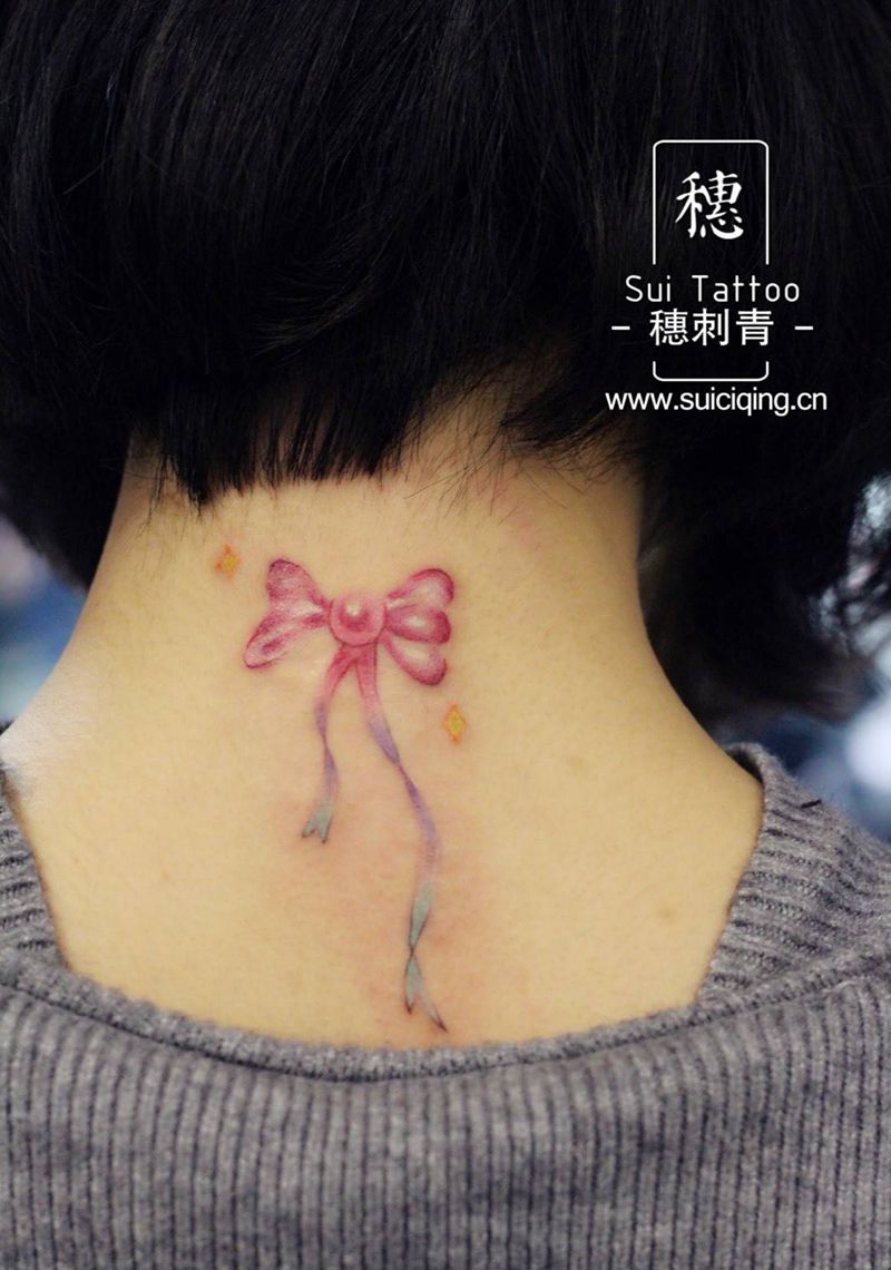 蝴蝶结纹身图片