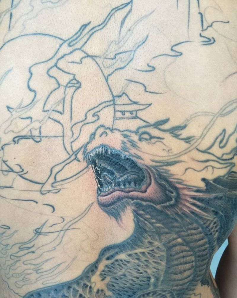 修改……未完……脱皮中纹身图片