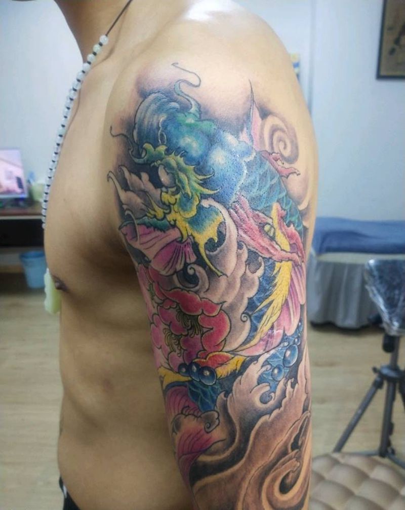 新传统鱼纹身图片_手臂新传统纹身图案