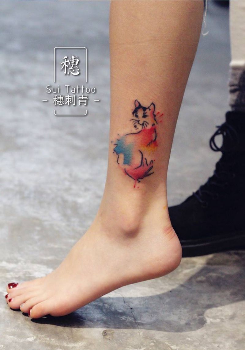 彩色小猫咪纹身图片