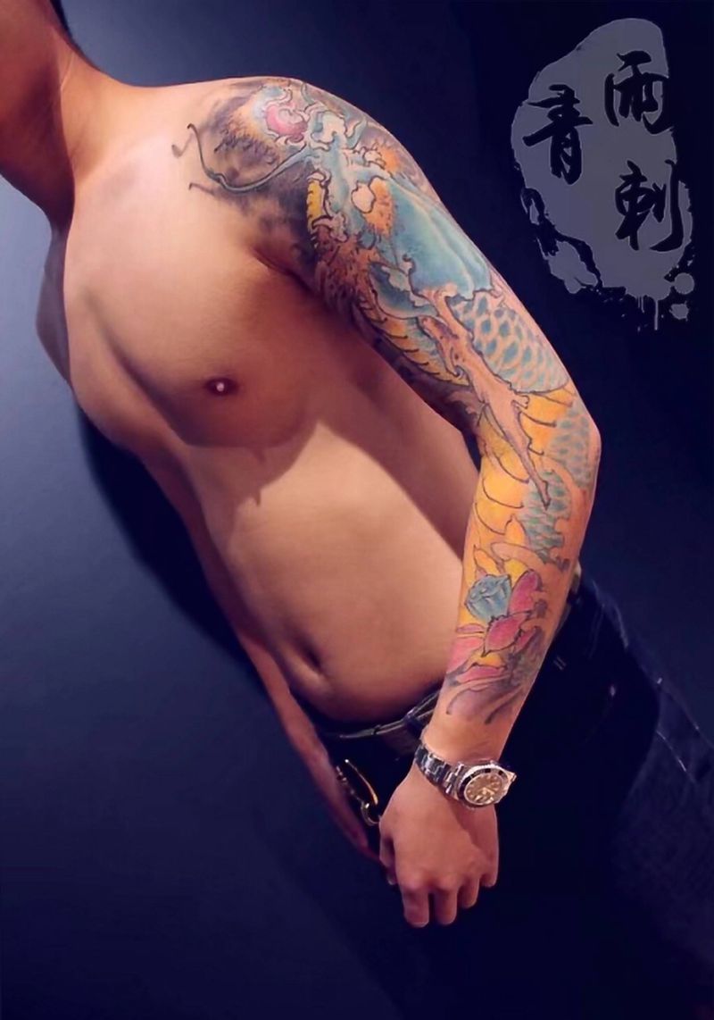 一条龙纹身图片_成品手臂肩部花臂传统动物龙纹身图案
