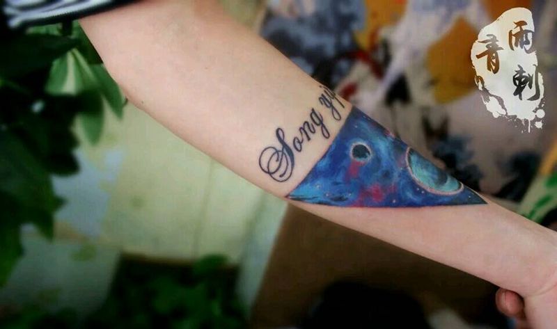 星空遮盖。纹身图片