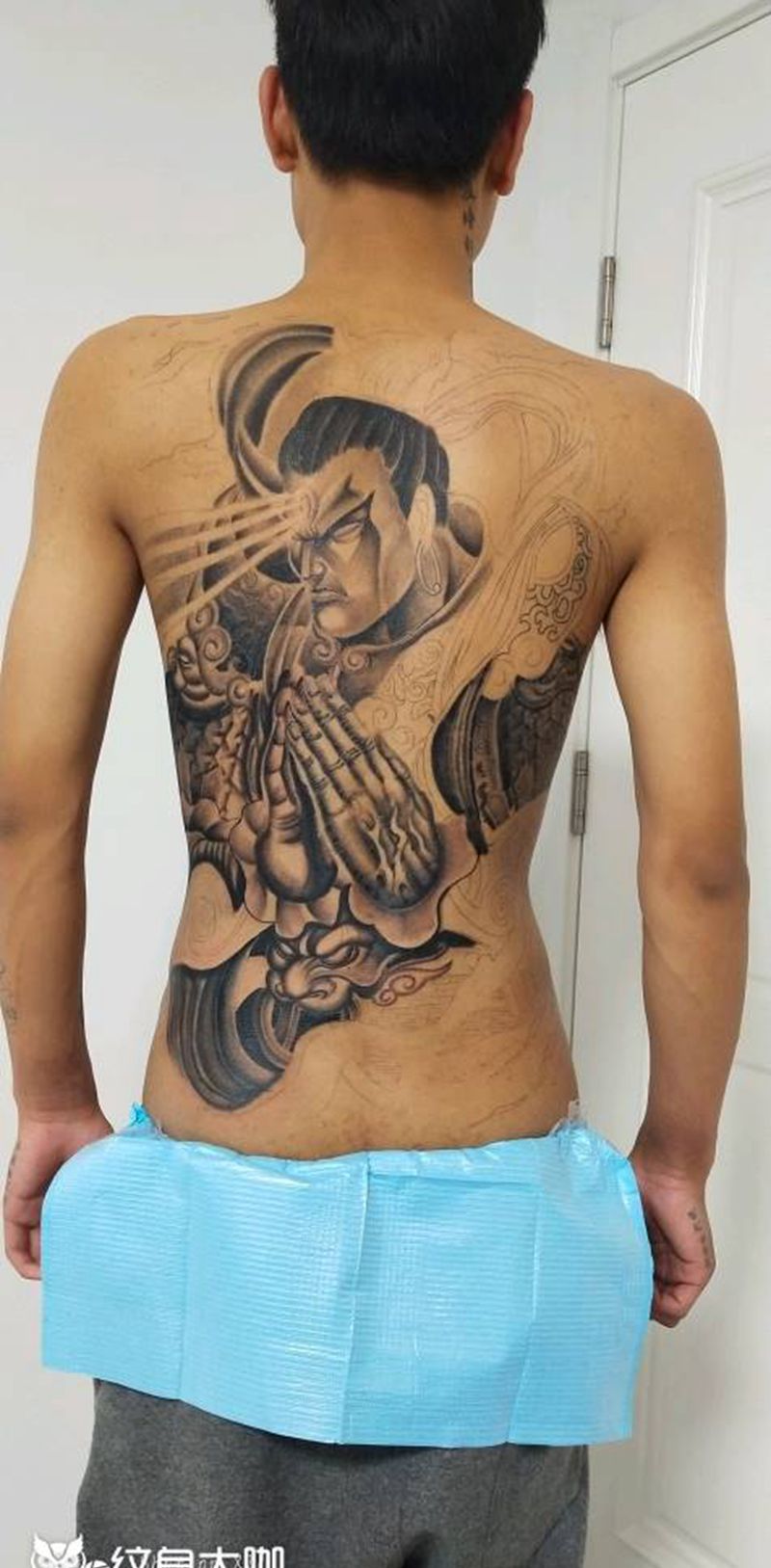 神将，今天做了一点纹身图片_背部纹身图案
