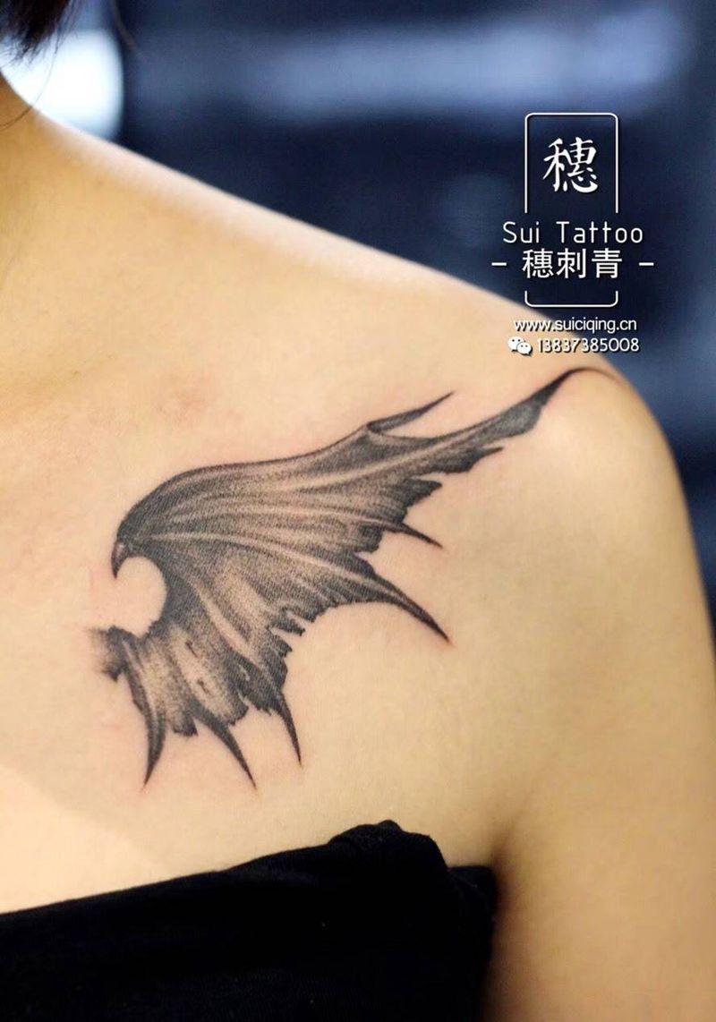 翅膀纹身图片