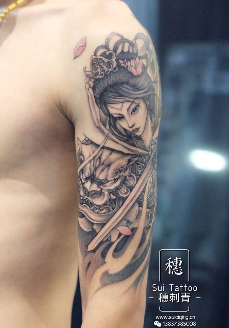大臂花木兰纹身图片