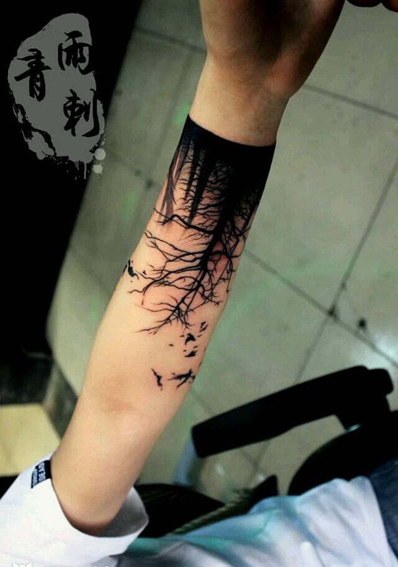 森林，未完成。纹身图片