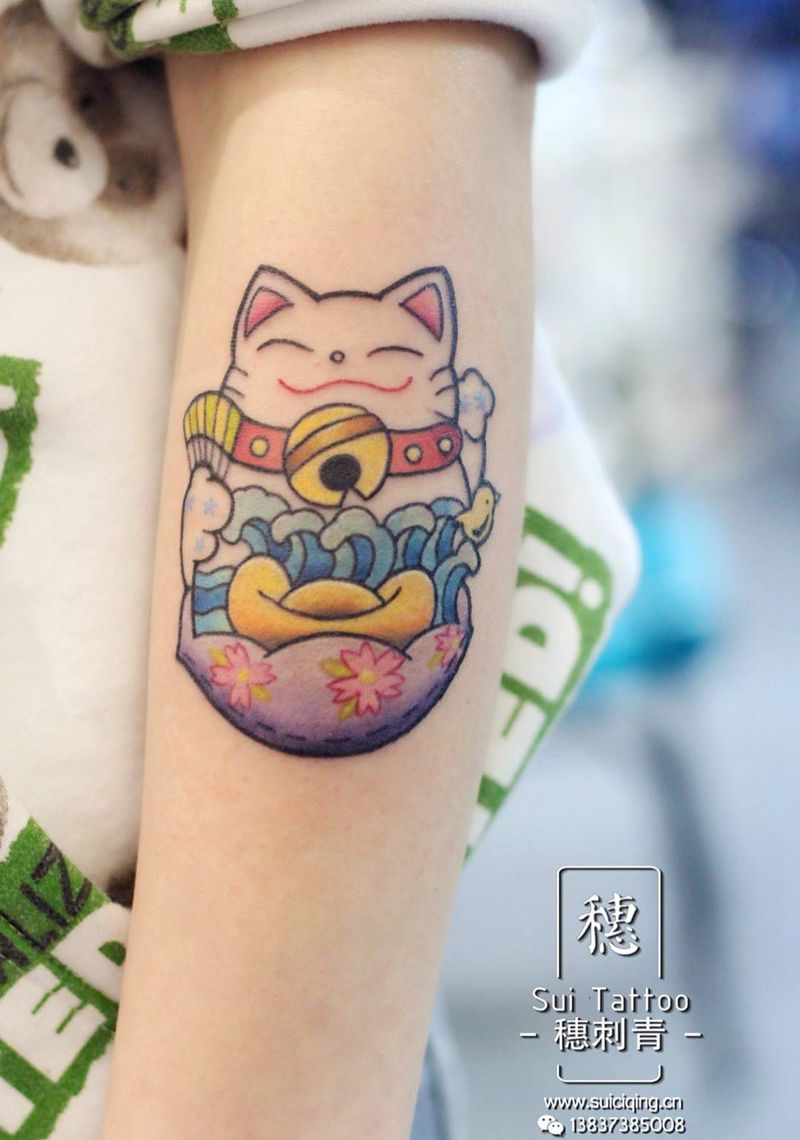 招财猫纹身图片