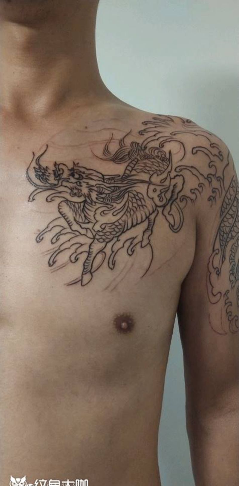 半甲未完纹身图片_手臂纹身图案