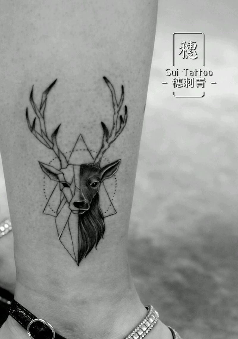 怕疼小鹿头纹身图片