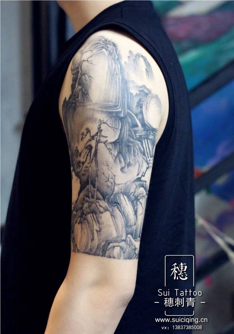 大臂山水画纹身图片