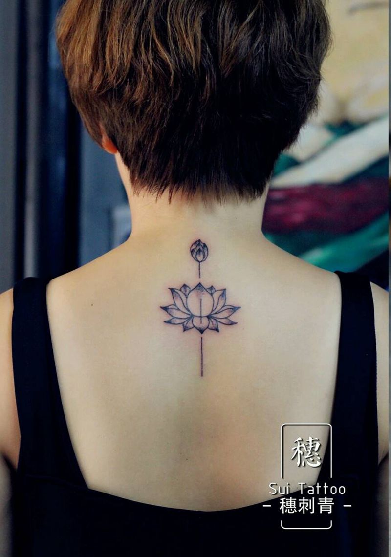 小莲花纹身图片