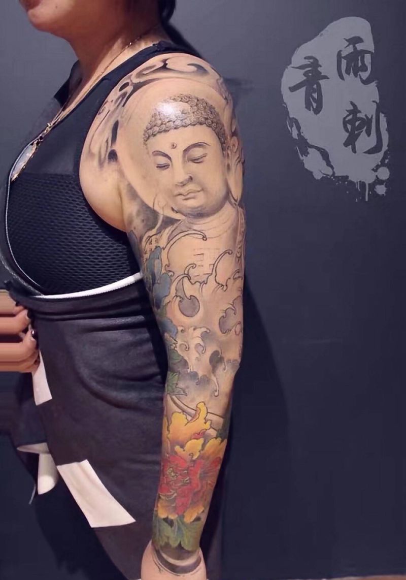 大日如来纹身图片_花臂成品传统鬼神宗教植物手臂肩部遮盖首席师纹身图案