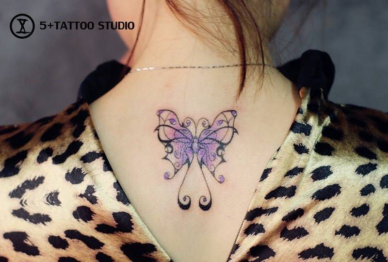 蝴蝶结纹身图片