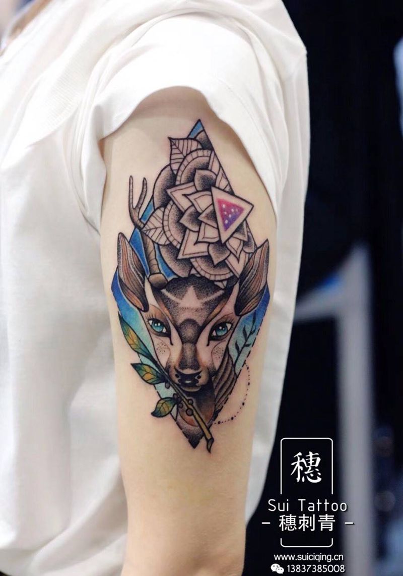 鹿纹身图片