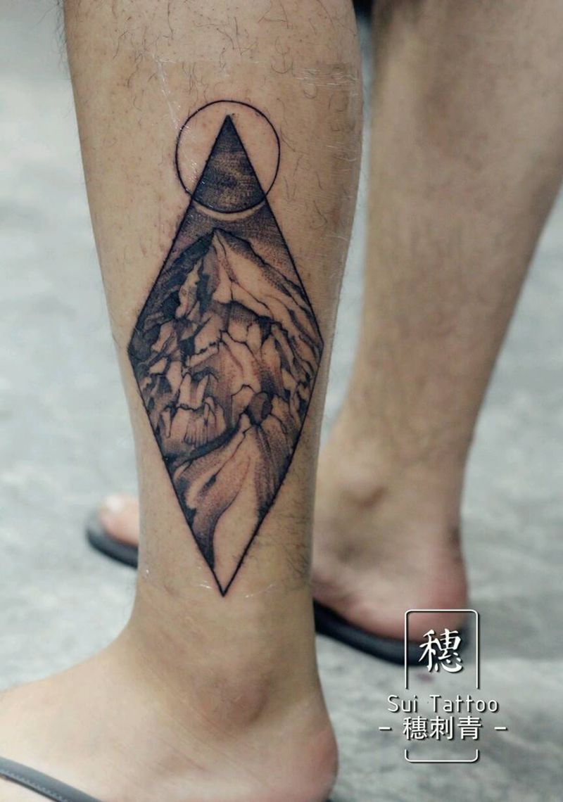 喜马拉雅山纹身图片