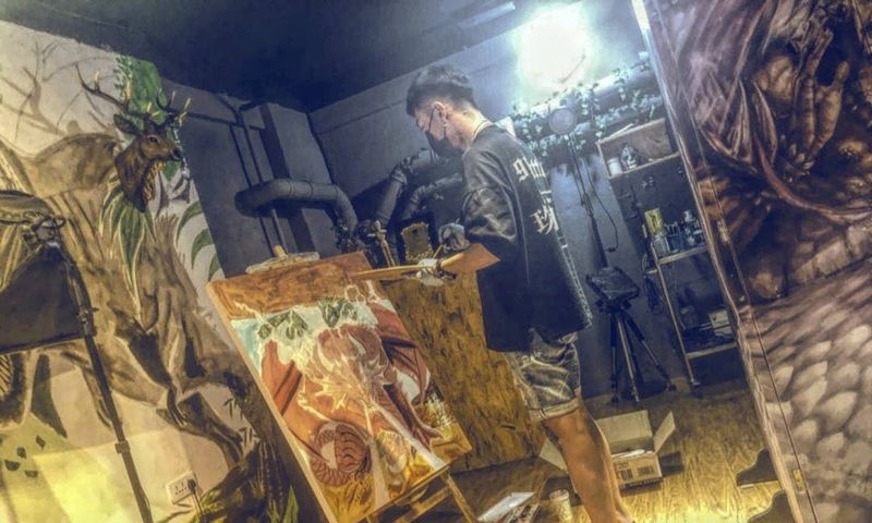 腰又断了纹身图片