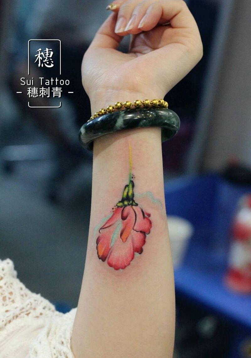 大红花纹身图片