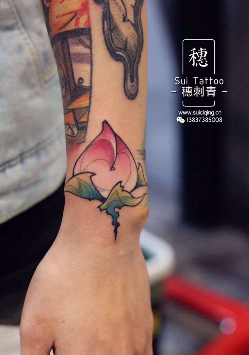 桃子纹身图片