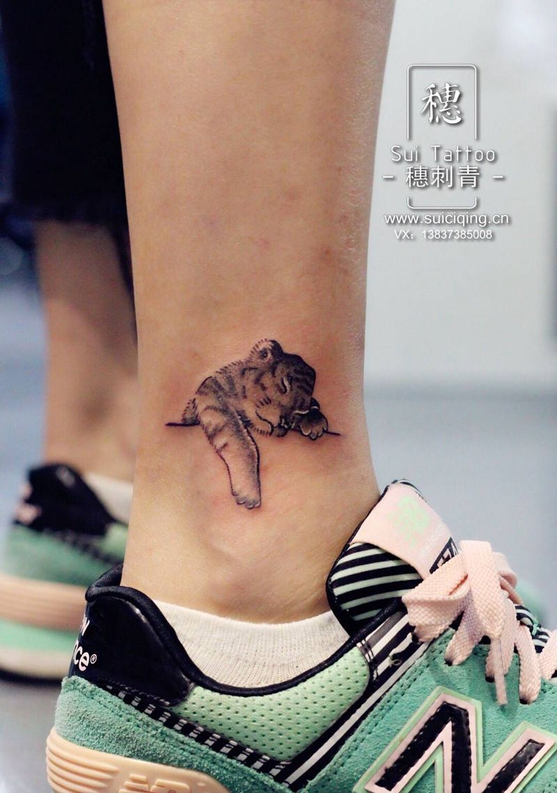 萌虎纹身图片