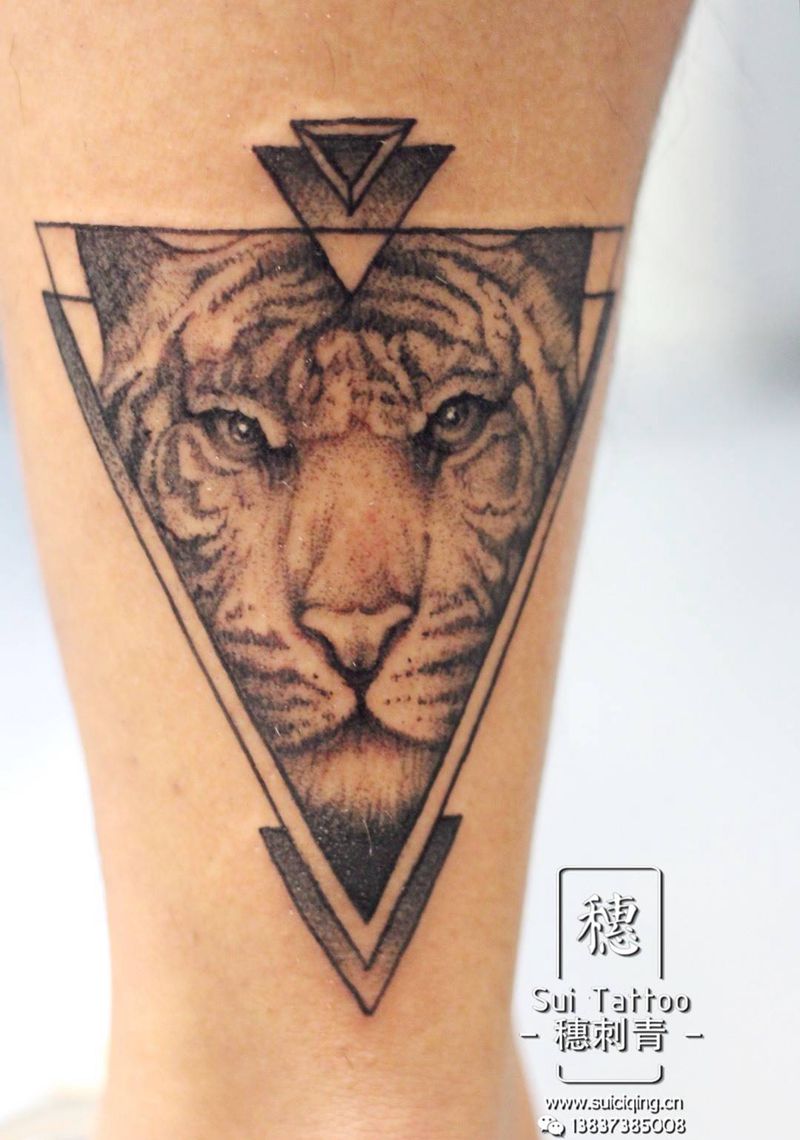 老虎纹身图片